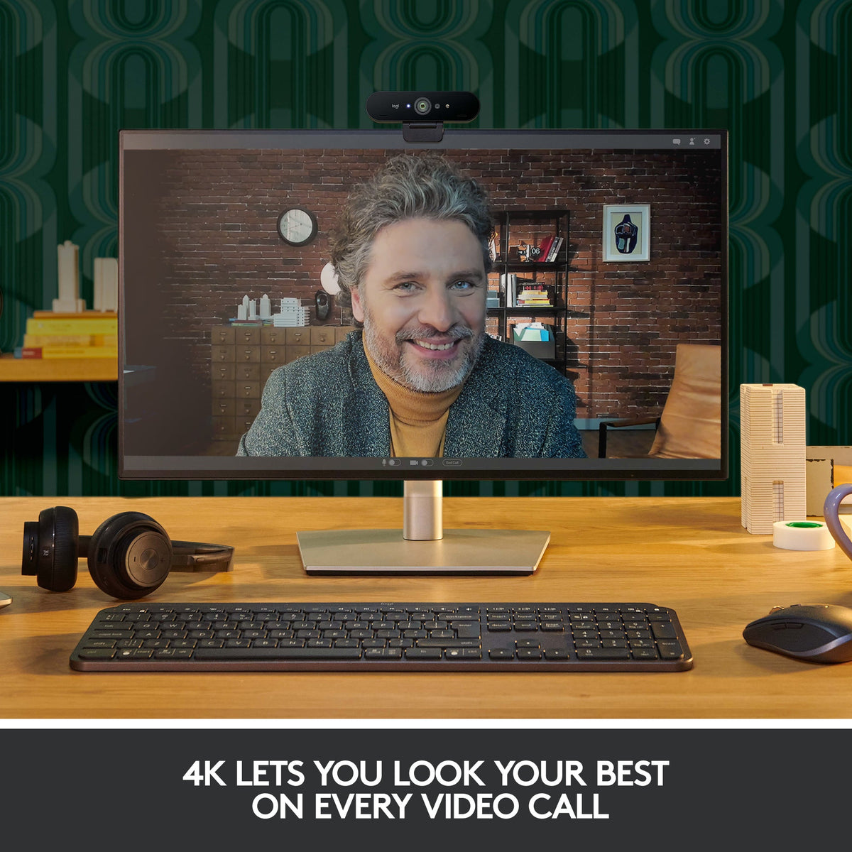Logitech - Webcam 4K Pro 4096 x 2160 with Microphone with Noise Cancellation - Black