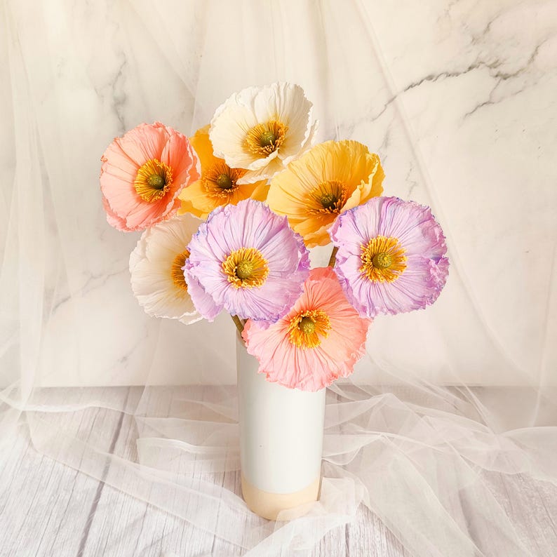 Crepe paper flowers, Icelandic poppies, bouquet of bride in pastel tones