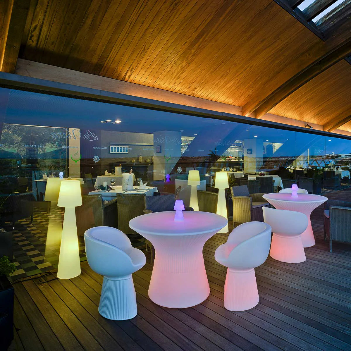 Central table Capri 75