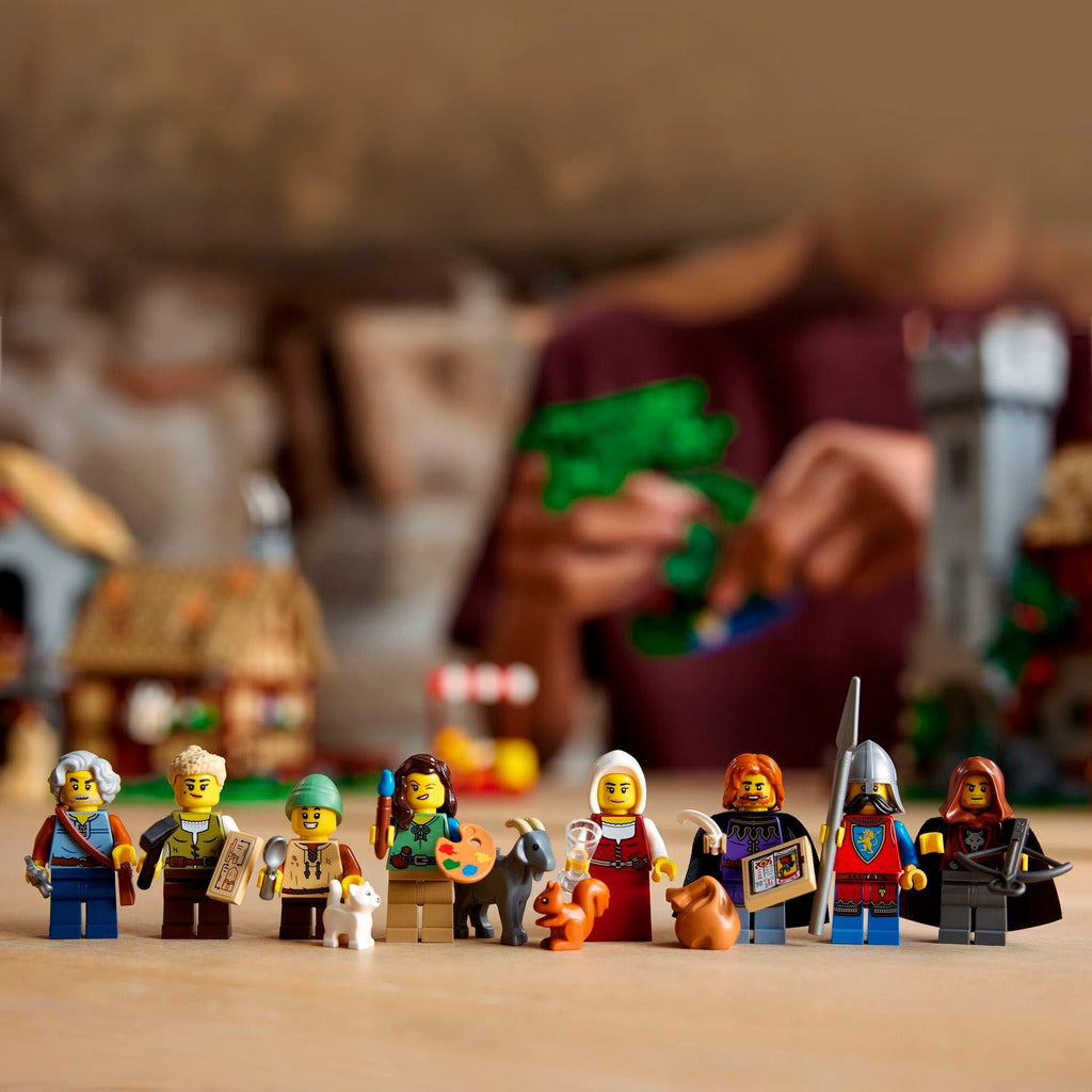 LEGO - Icons Plaza Medieval and Castle to Build and Exhibir 10332