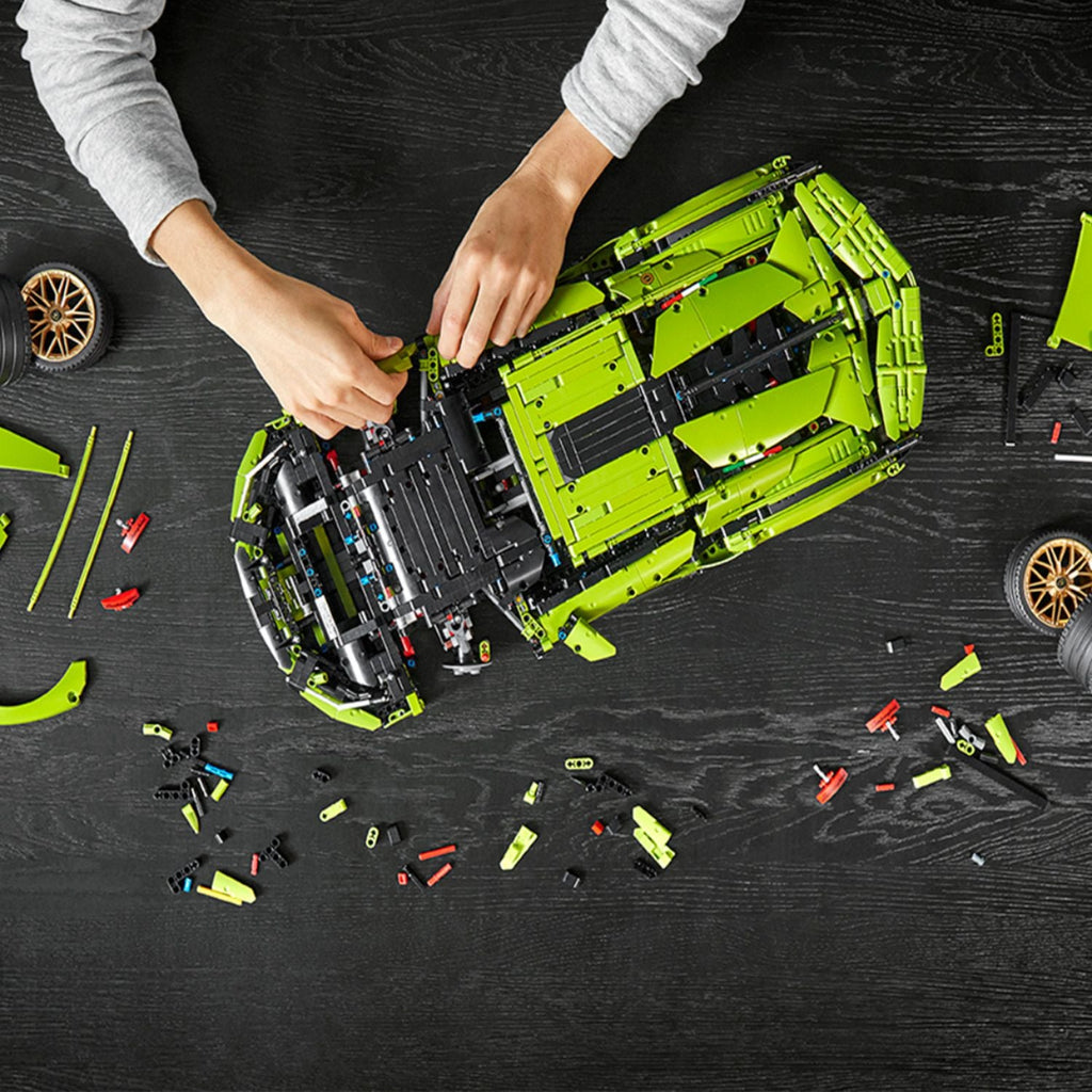 LEGO - Technic Lamborghini Without FKP 37 42115