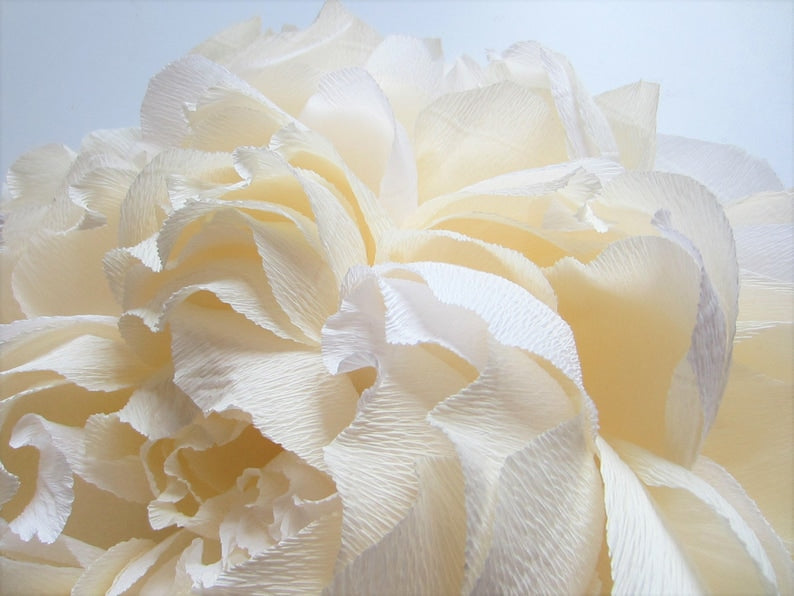 Large crepe wall ornaments with peony shape, gift decoration
