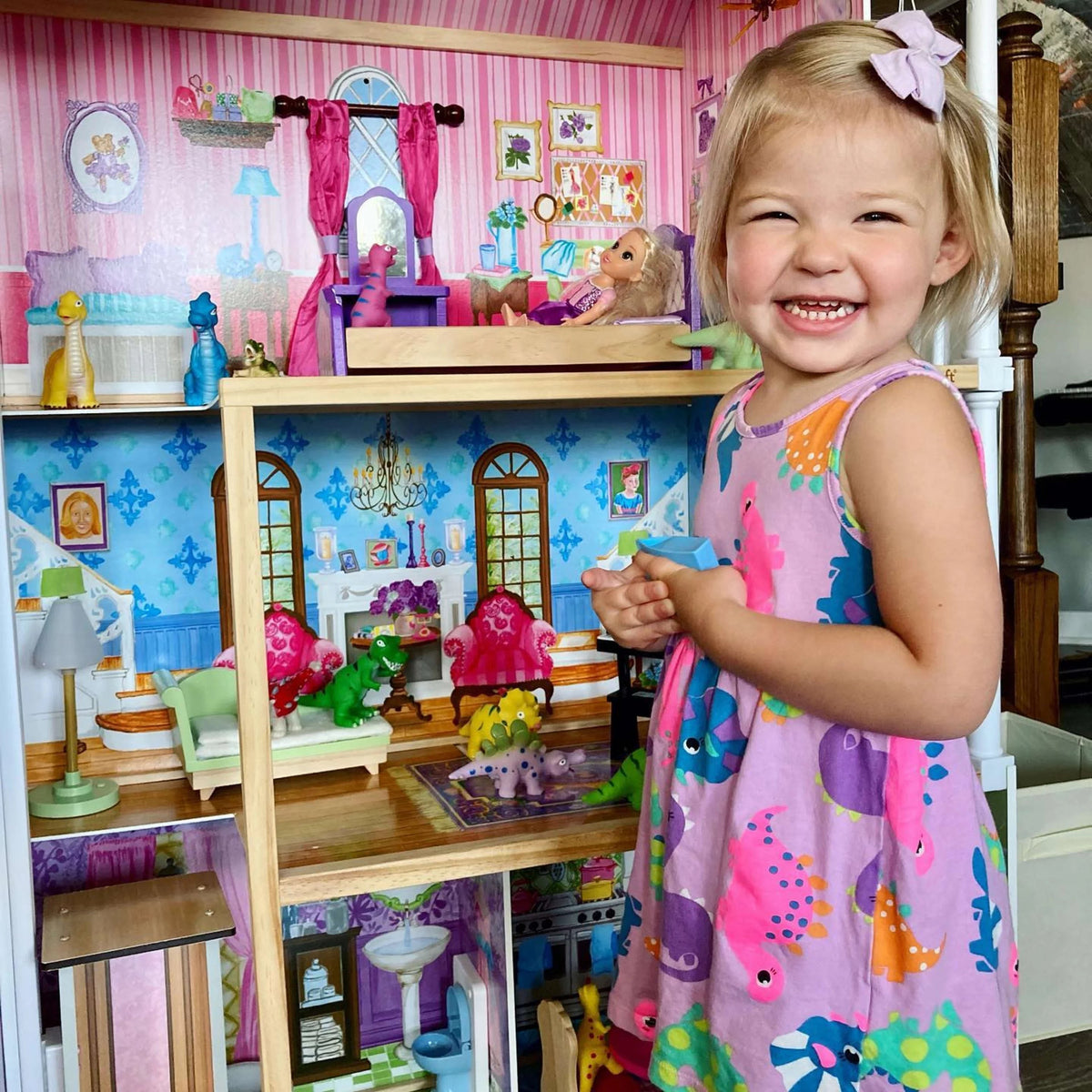 KidKraft My Dreamy Wood Doll House with 14 Accessories