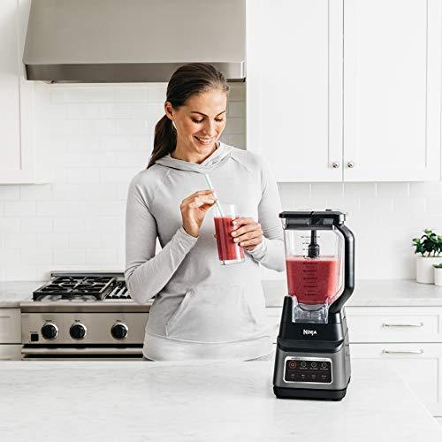 Ninja BN701 Professional Plus Licuator with Auto-iQ and 64 oz Total Crushing Jar of Maximum Liquid Capacity, Grey Color