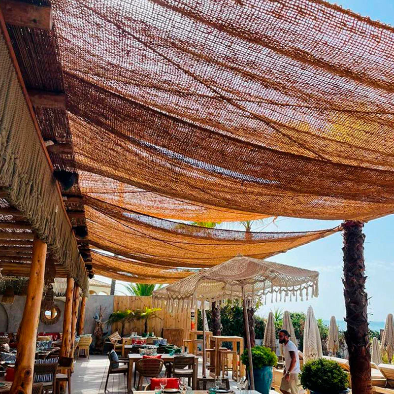 Wet, Woven of shade (coconut fibre)