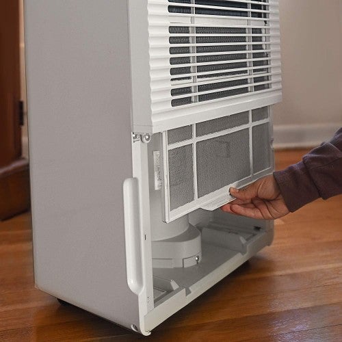 70-pint Energy Star and pump (60 pints according to new DOE) with high capacity for spaces up to 4,500 square feet. It includes programmable humidistate, hose connector, automatic switch off / restart