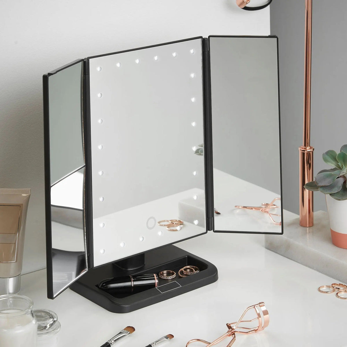Light Make-up Mirror - Smart Touch Mirror with Lights and 10X Increase