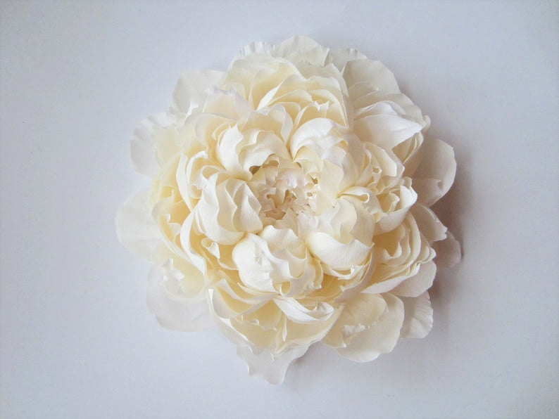 Large crepe wall ornaments with peony shape, gift decoration